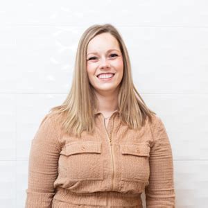 Lauren Clements .